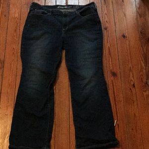 Eddie Bauer Curvy Boot Cut Jeans